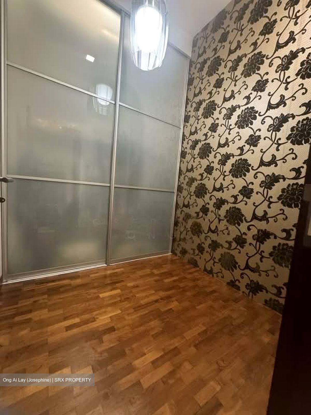 Hazel Park Condominium (D23), Condominium #545102001